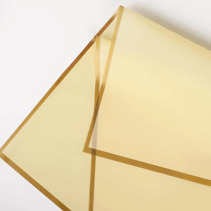 Papel Coreano Amarillo Crema Borde Dorado 58 x 58 cm